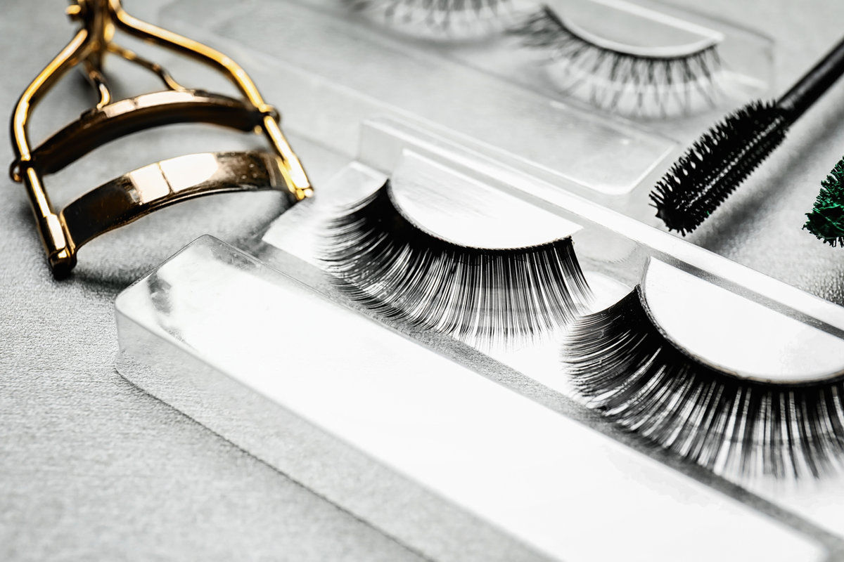 Master the Art of False Lashes: 8 Pro Tips for a Natural and Flawless Look