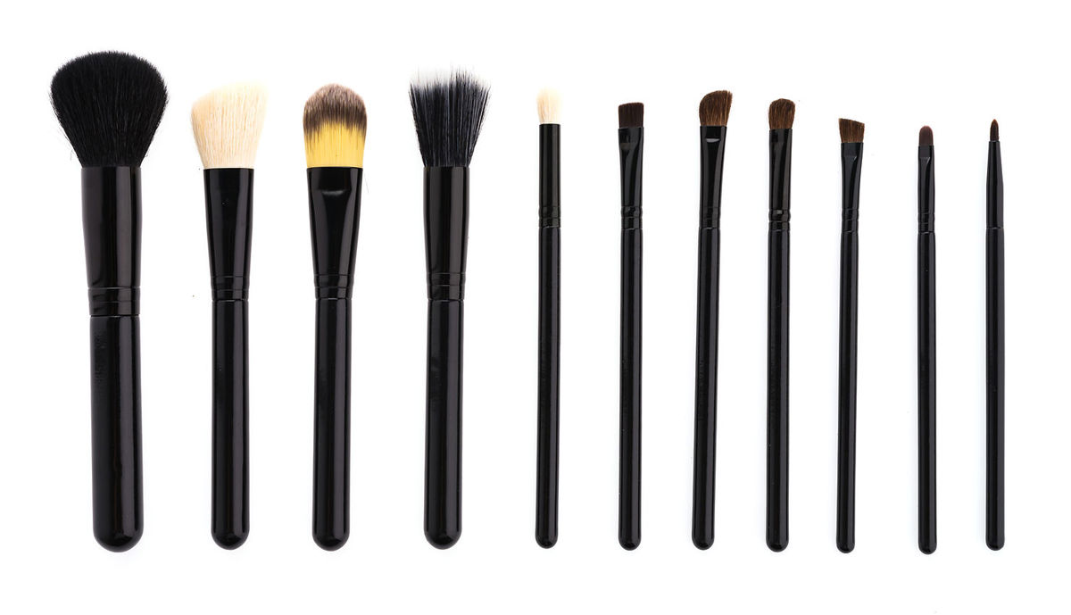 Ultimate Makeup Brush Guide: Elevate Your Beauty Routine